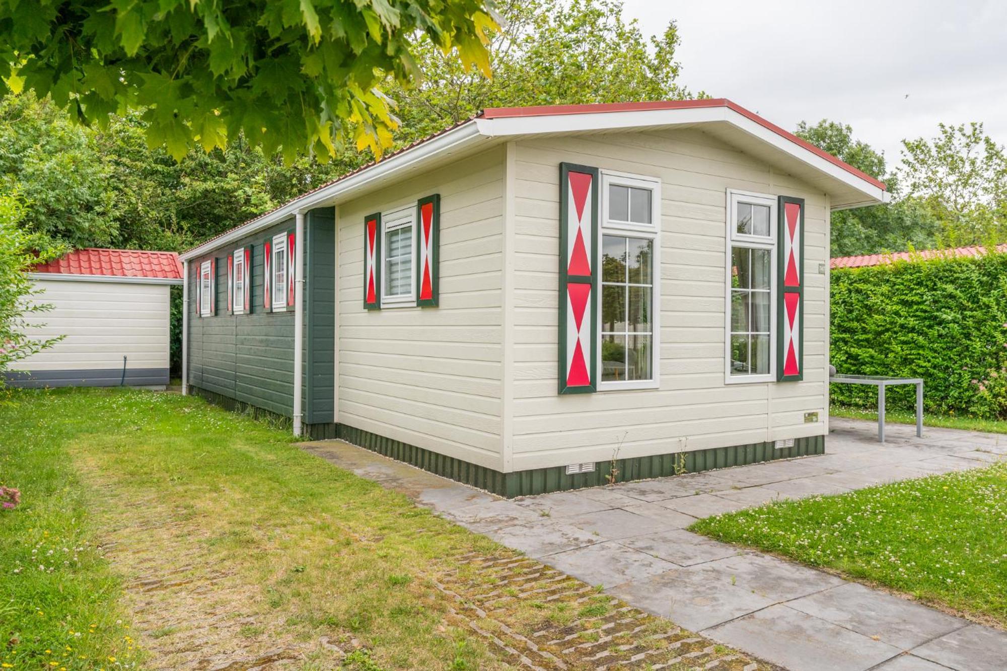 Chalet Op Vakantiepark In Baarland Villa Kültér fotó