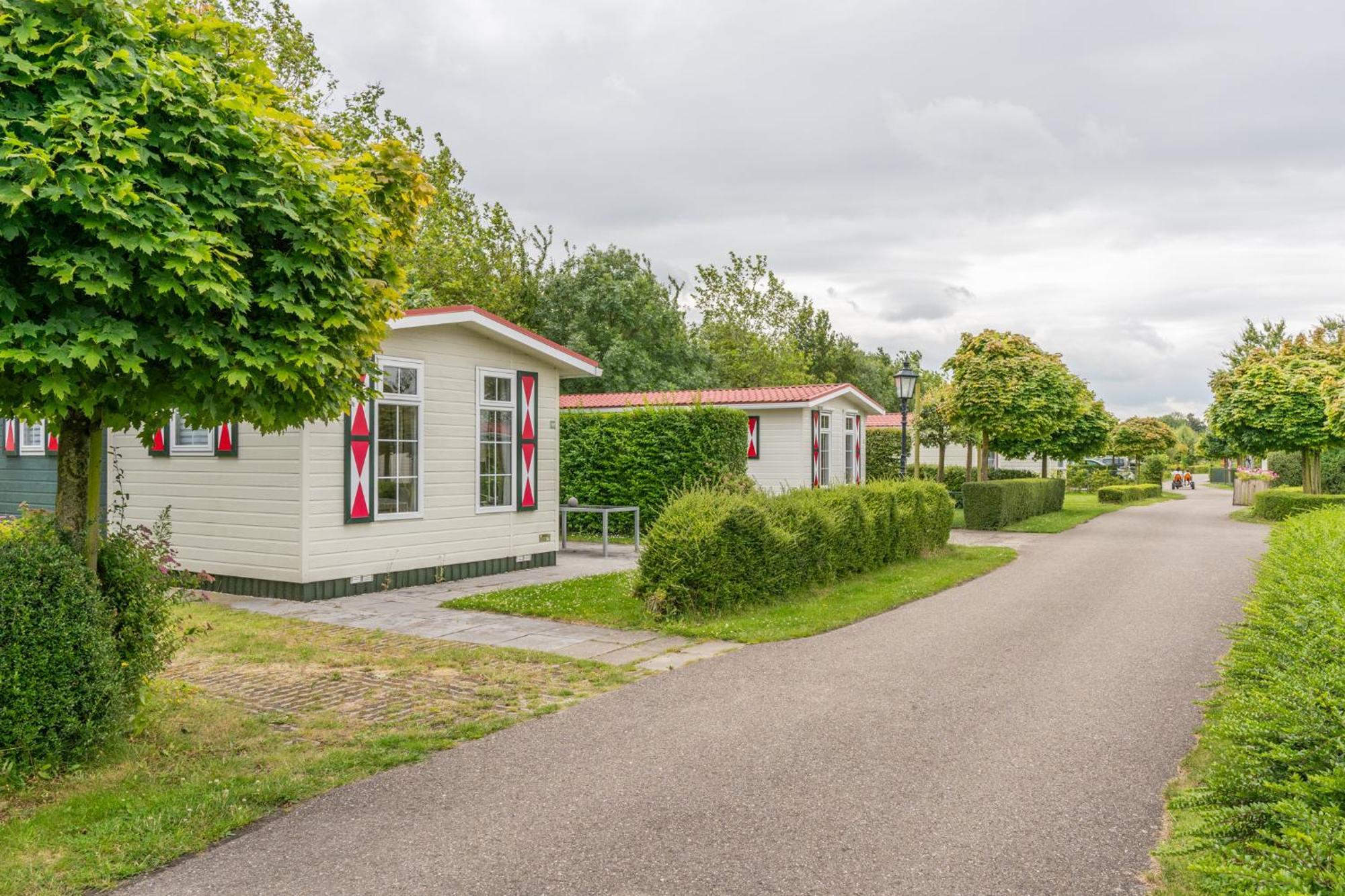 Chalet Op Vakantiepark In Baarland Villa Kültér fotó